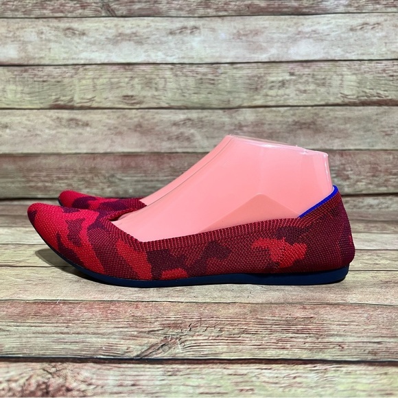 Rothy’s Red Camo Pointed Flats - Picture 1 of 9